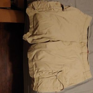 Foundry flex cargo shorts